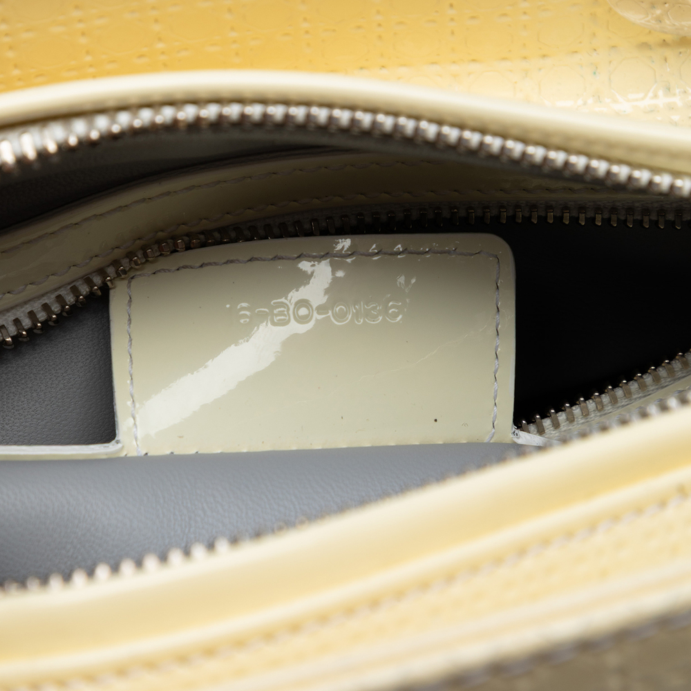 Pre-Loved Dior Medium Patent Microcannage Lady Dior - Picture 6 of 7